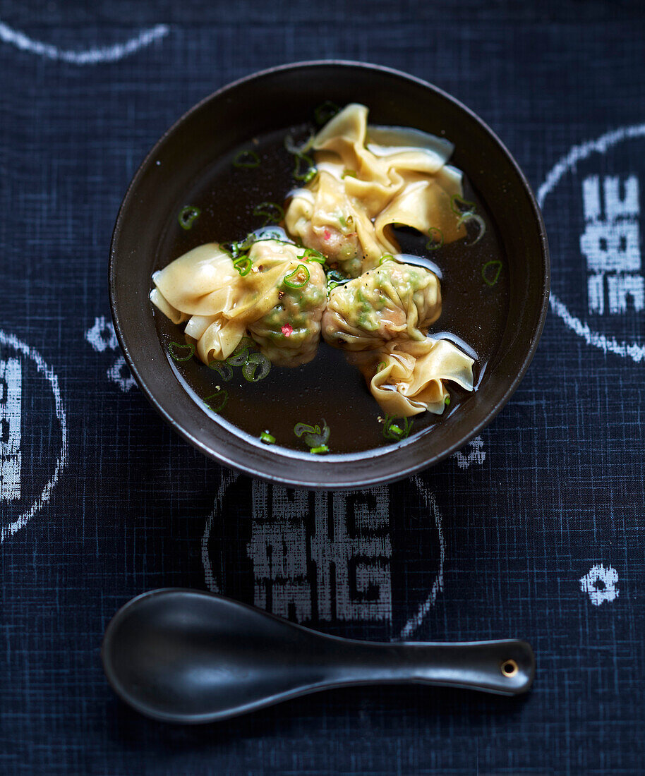 Pork and scallion wonton soup