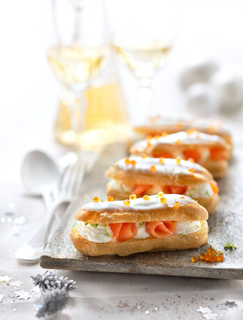 Eclairs with smoked salmon and lime cream (Christmas)