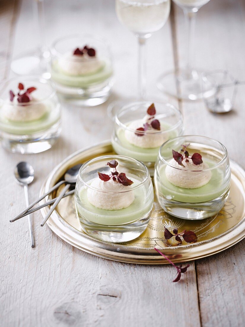 Kräuter-Panna-Cotta