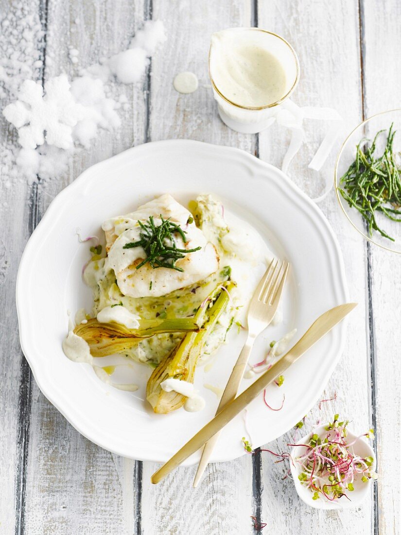 Kabeljau mit Queller, Kartoffelpüree, Fenchel und Anissahne