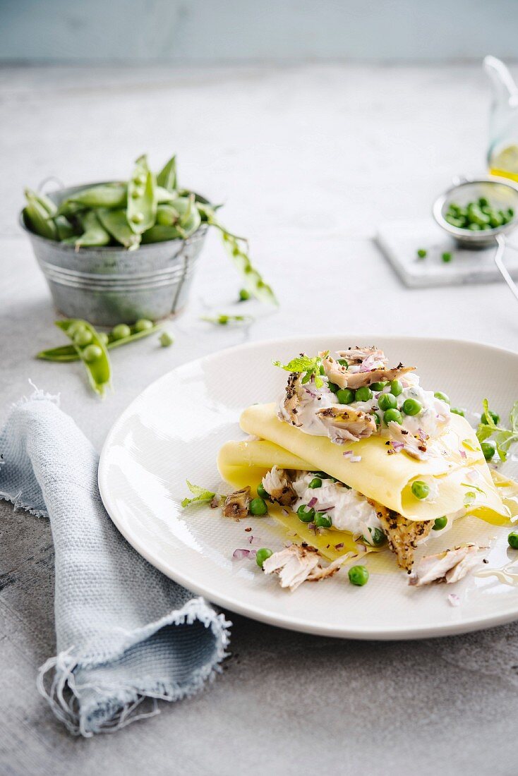 Lasagne mit Makrelen, Ricotta und Erbsen