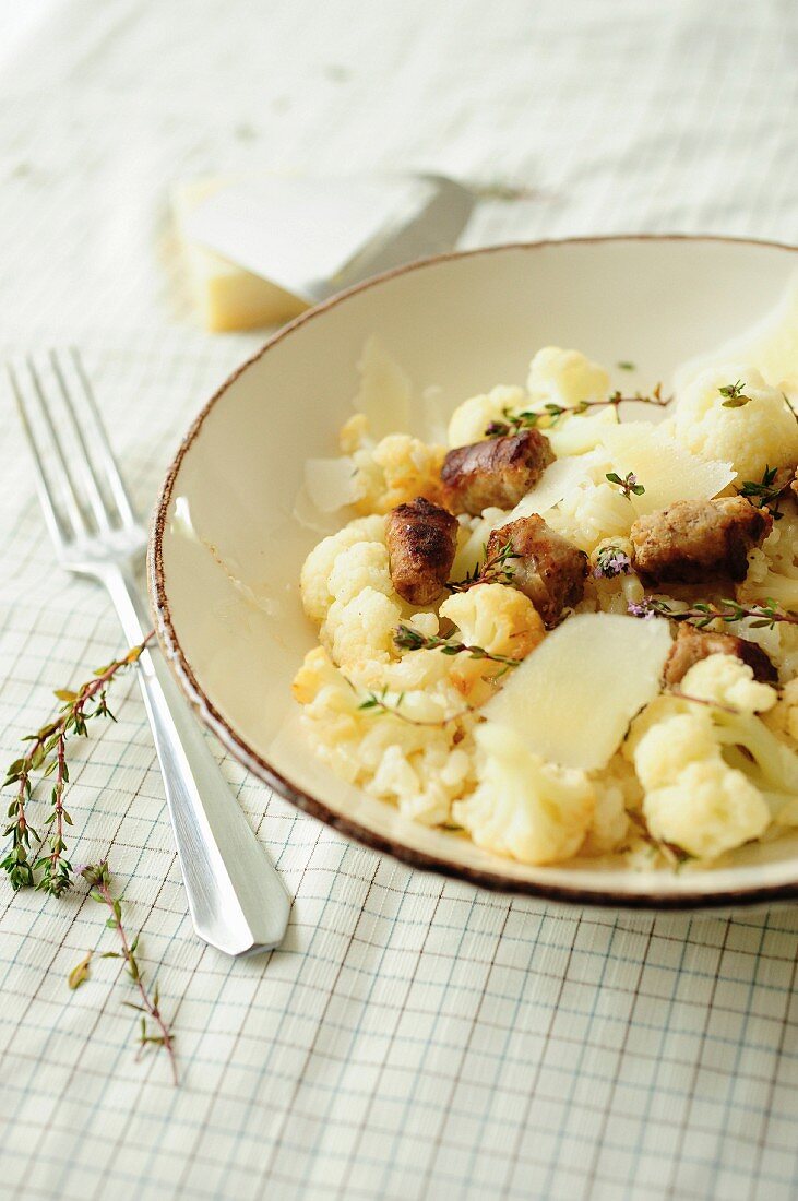 Risotto cauliflower and white sausage