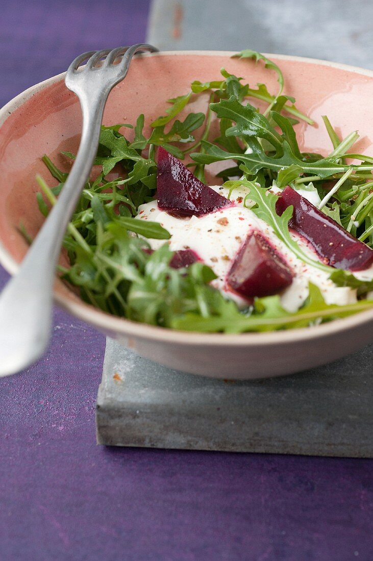 Rocket lettuce,beetroot and goat's cheese salad