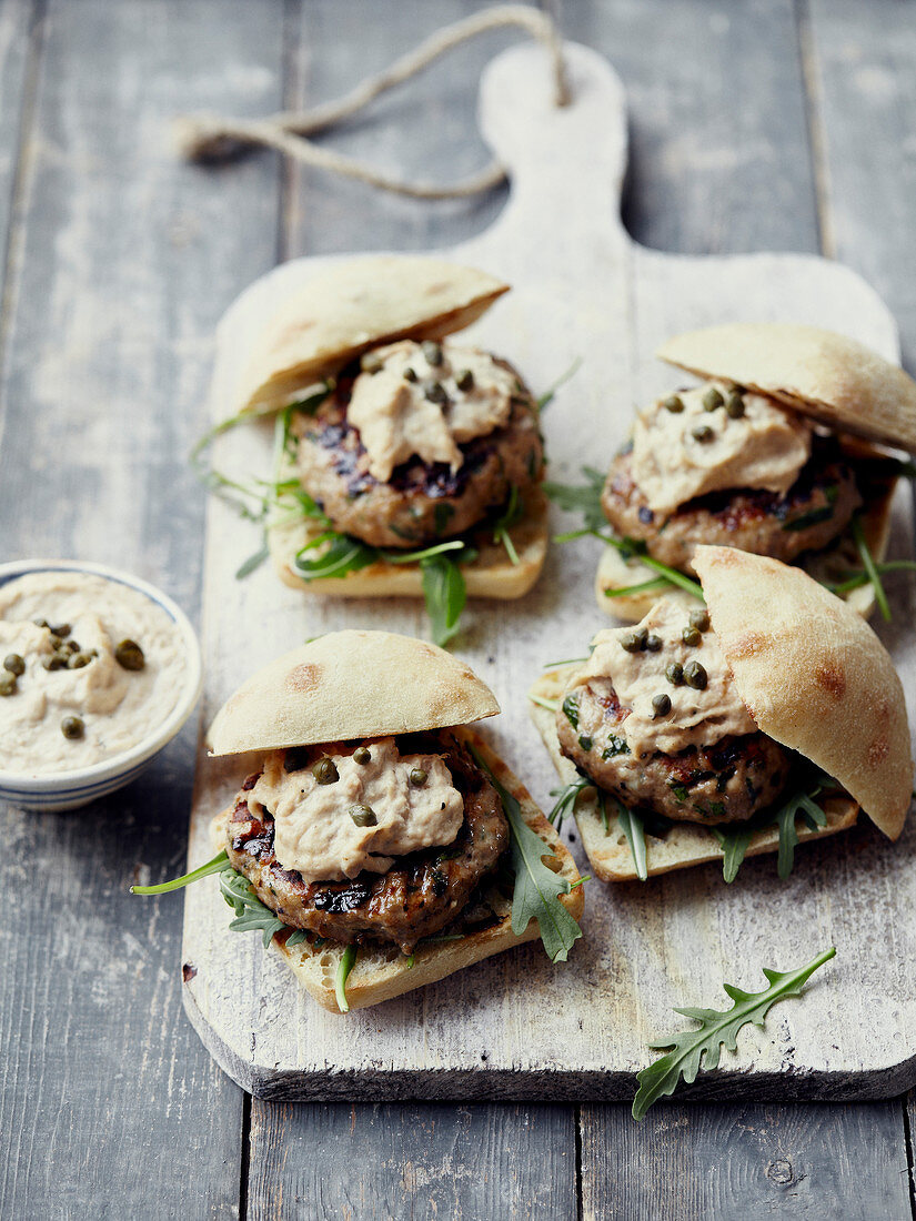 Tuna mousse and caper mini burgers