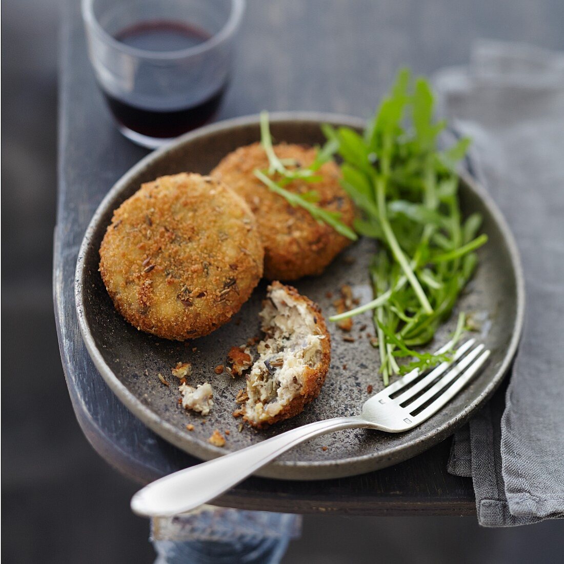 Hähnchen-Auberginen-Beignets mit Kümmel