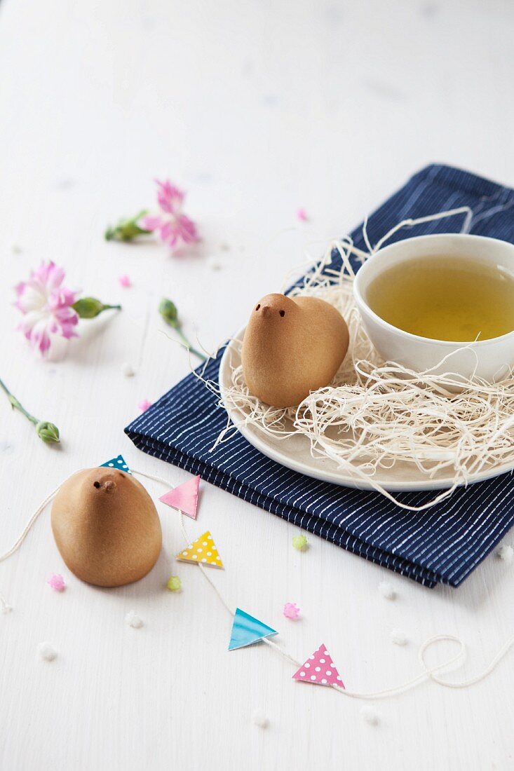 Hiyoko-shaped biscuits for tea