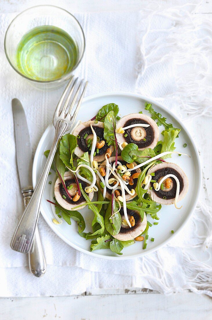 Mushroom, beansprout and roasted soya bean salad