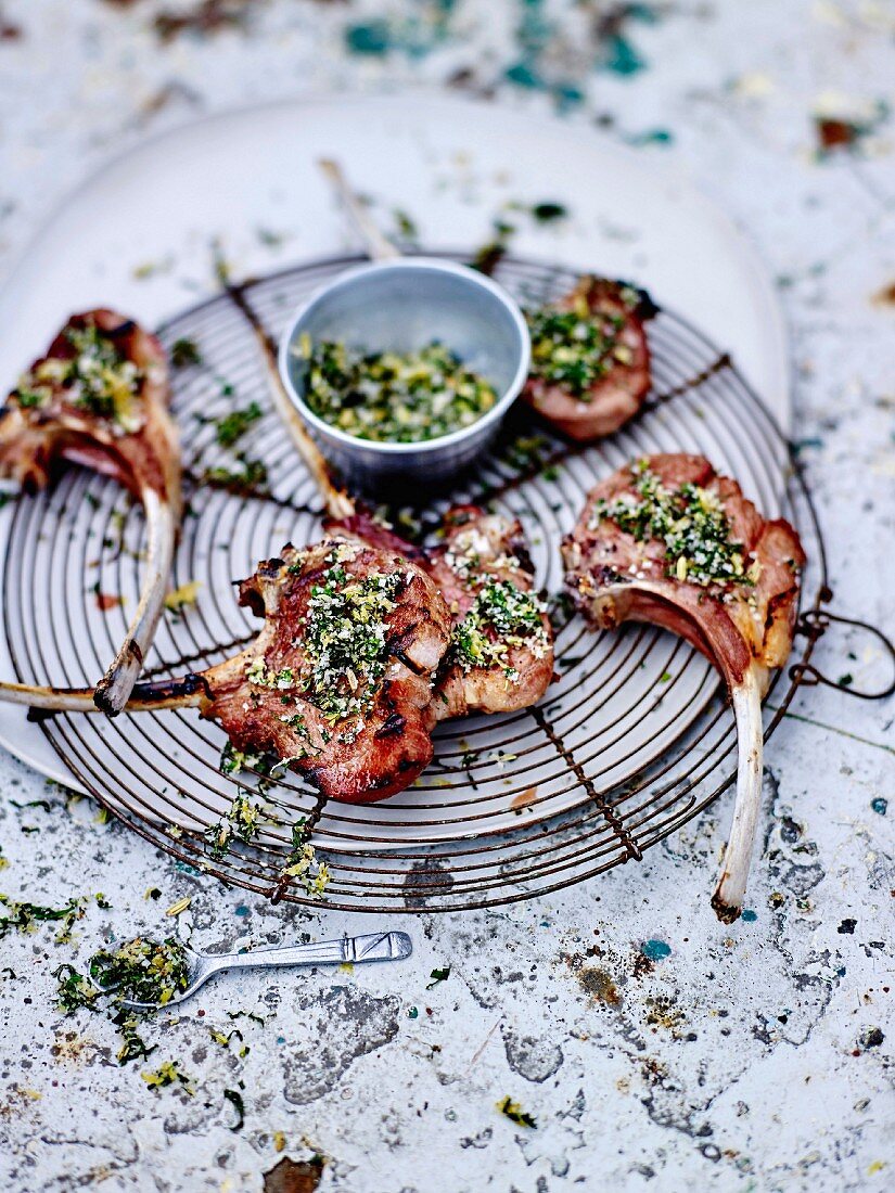 Grilled lamb chops, salt and herbs, spicies and lemon zests