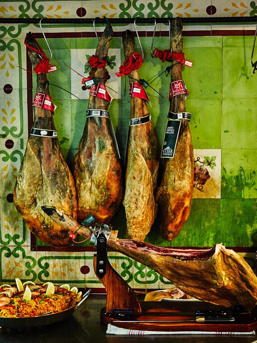 Spanish ham's hanging and Paëlla