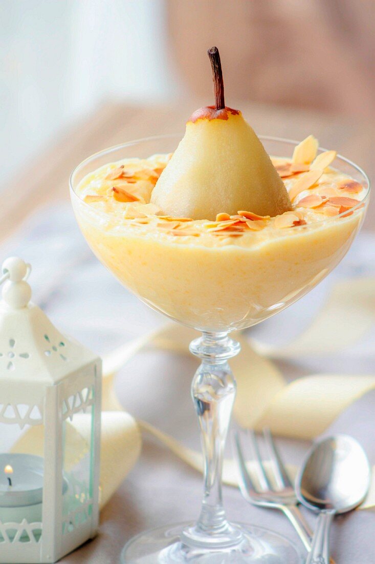 Pear cream dessert with sliced almonds