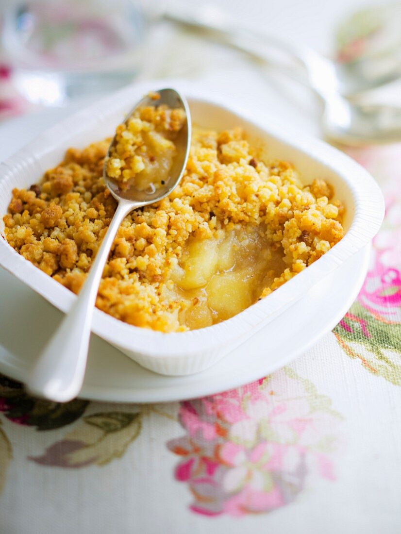 Apple crumble