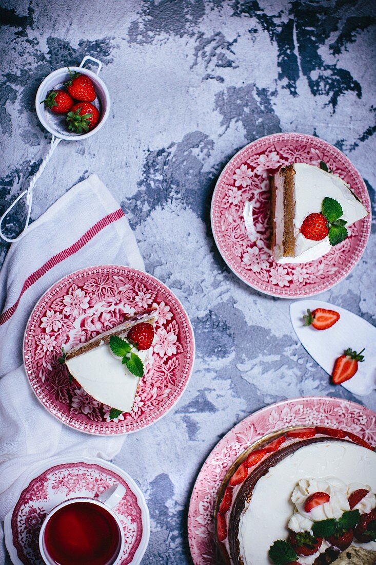 Strawberry sweet cake