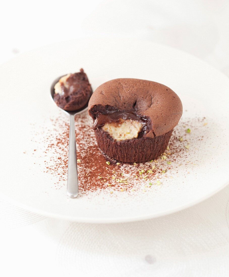 Schokoladenküchlein mit flüssigem Auberginen-Kern