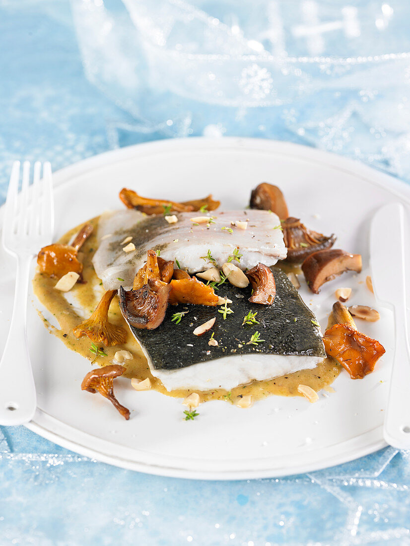 Turbot suprême with cava and pan-fried mushrooms