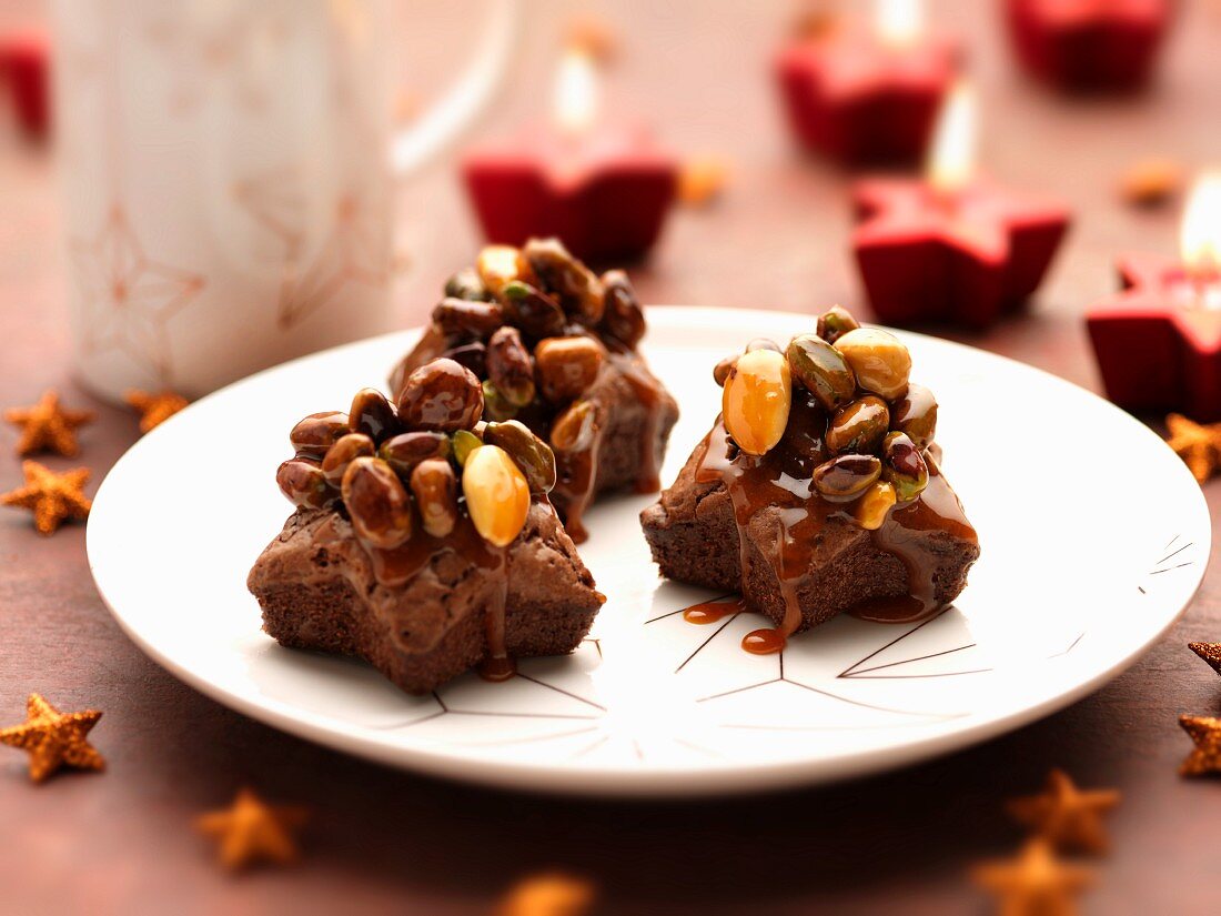Dried fruit and nutty star brownies