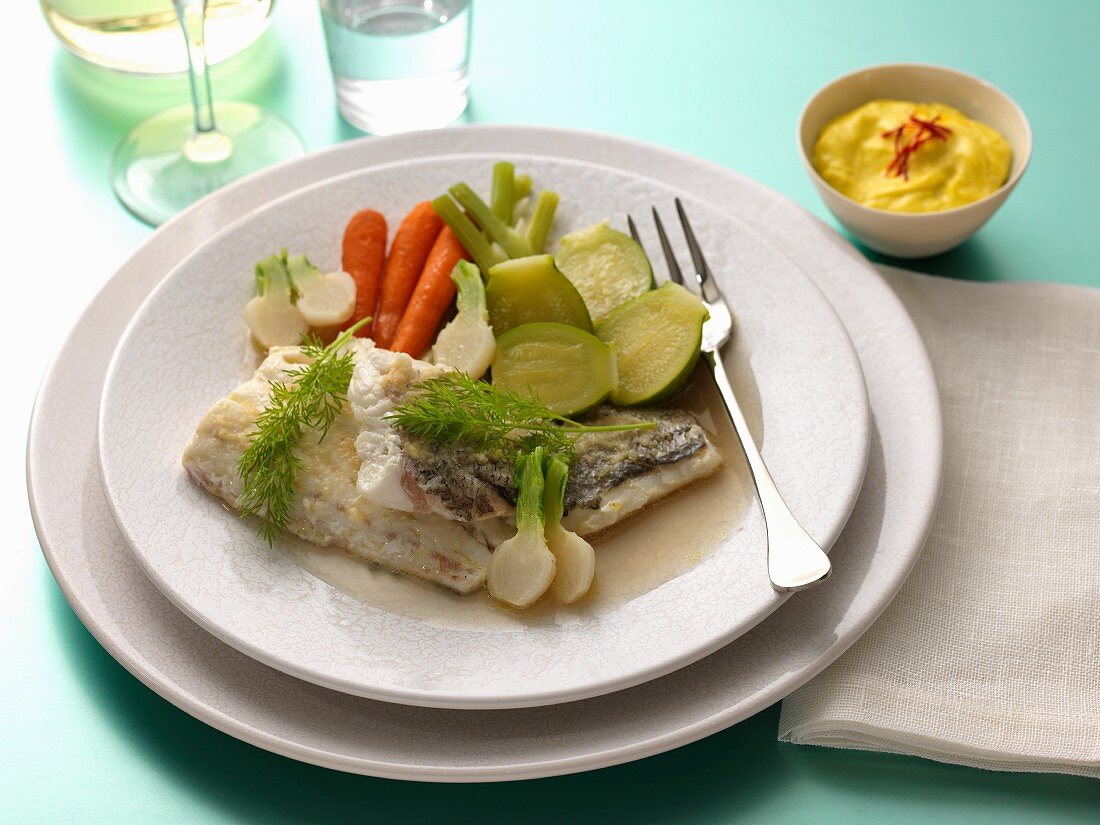 Hake fillets and steamed vegetables, saffron mayonnaise