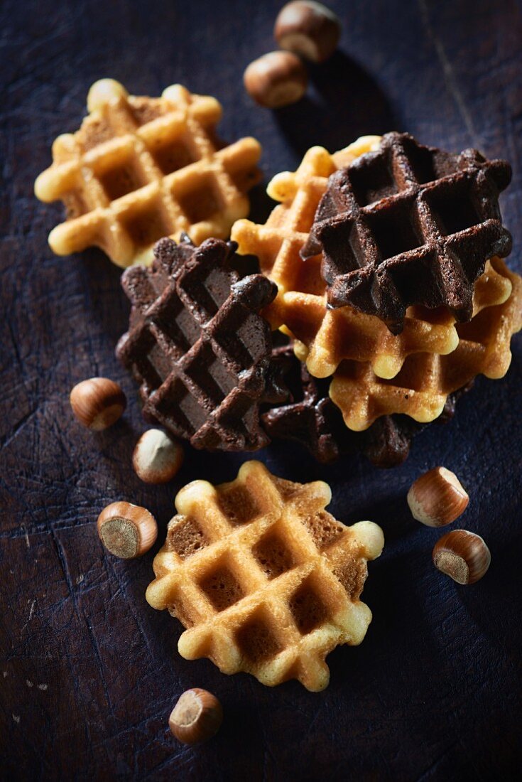 Plain waffle Liègeois and chocolate-hazelnut Liègeois