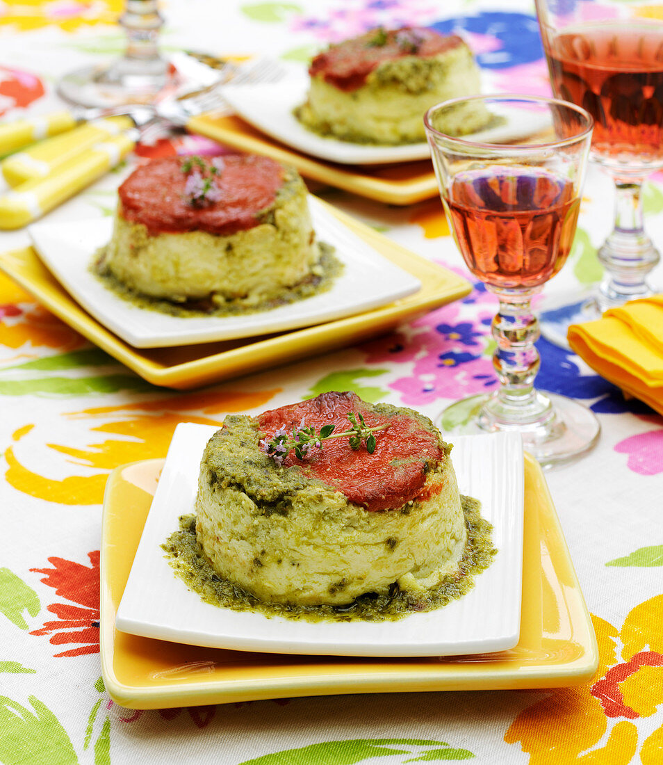 Small ricotta, red pepper and basil pesto cakes