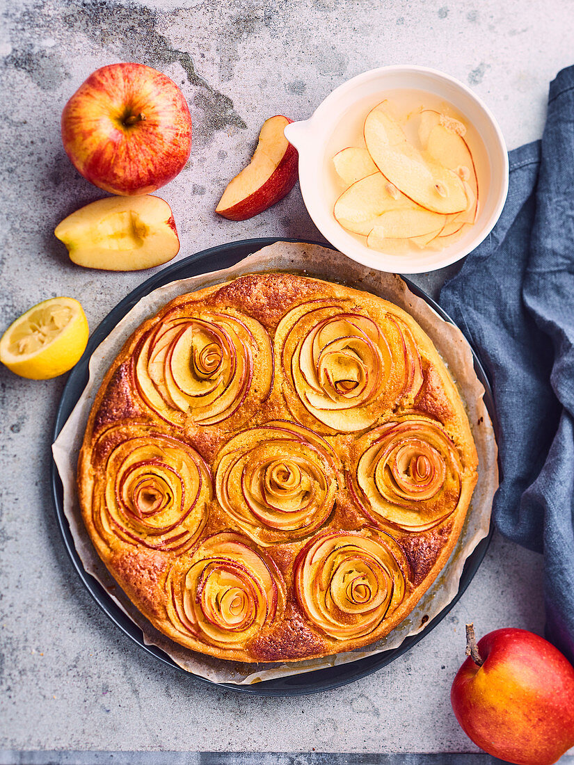 Tart with apple roses