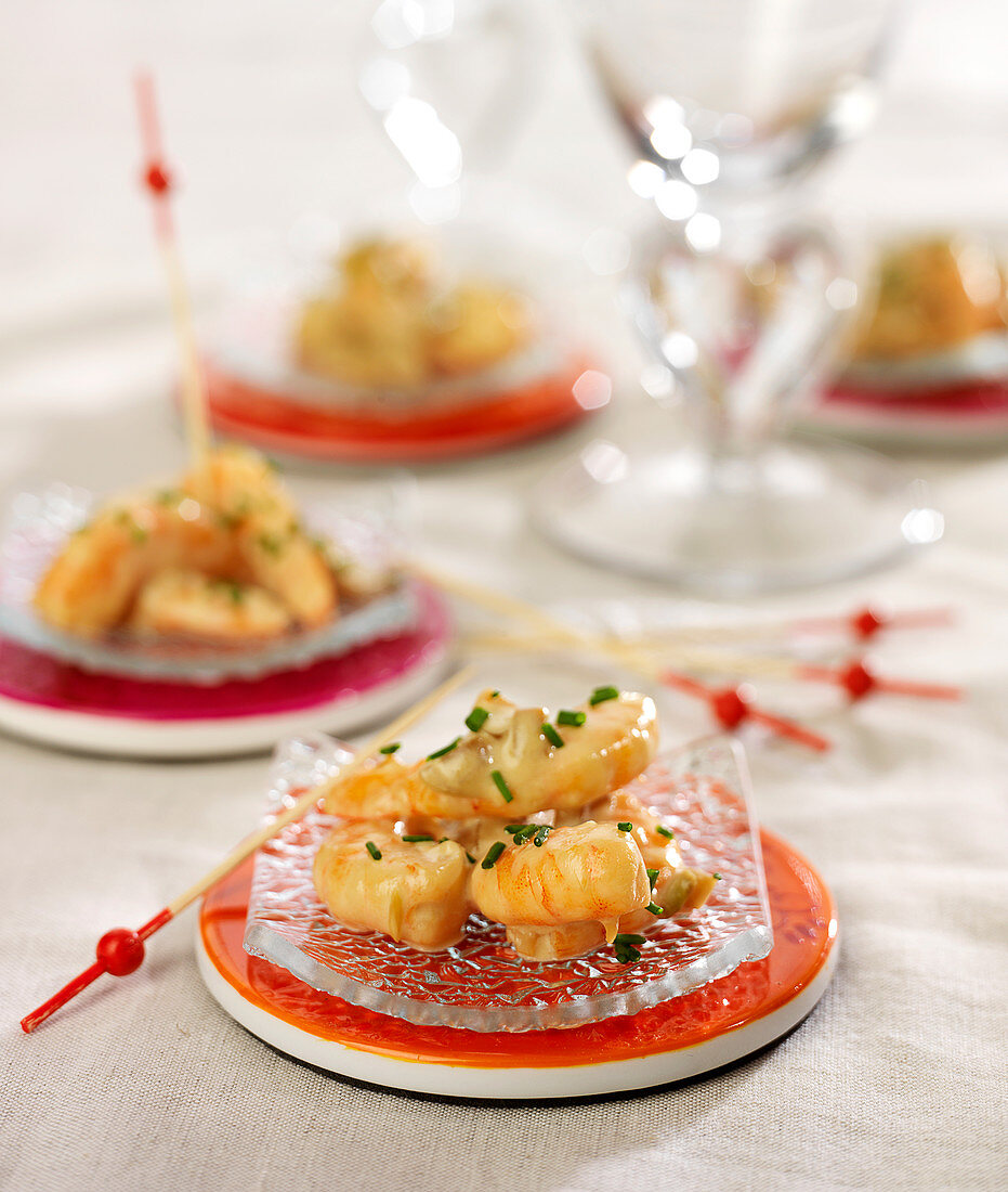 Pan-fried shrimps with shallots and ginger