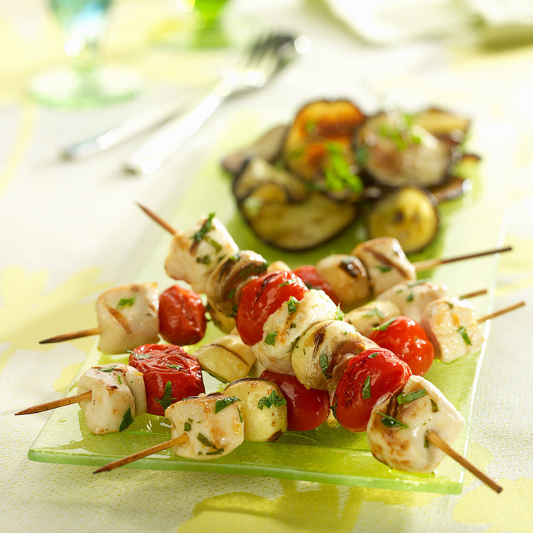 Mediterranean chicken brochettes