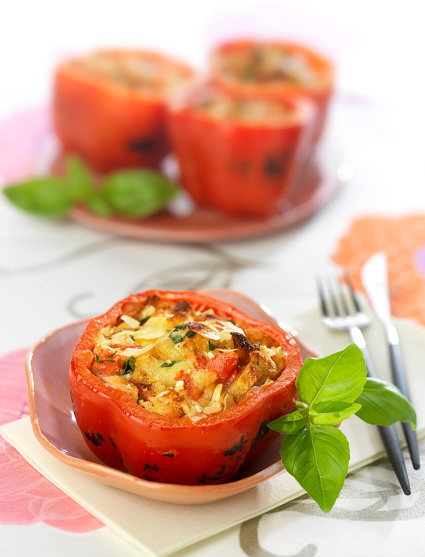 Red peppers stuffed with mozzarella and almonds