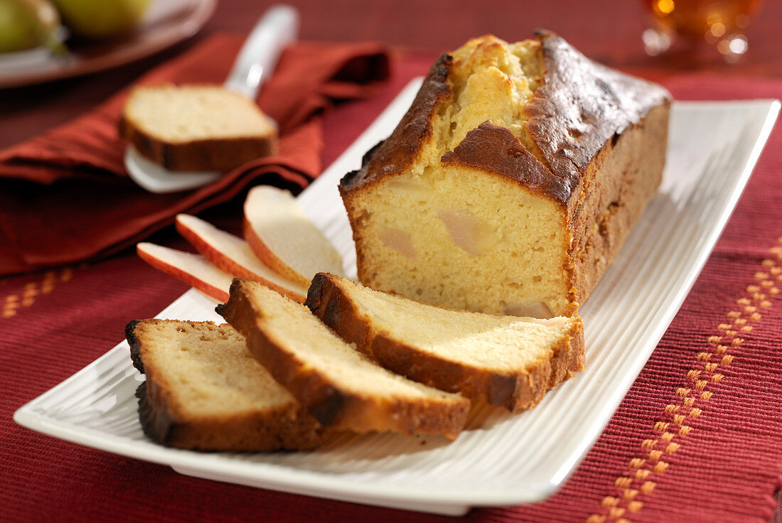 Pear pound cake