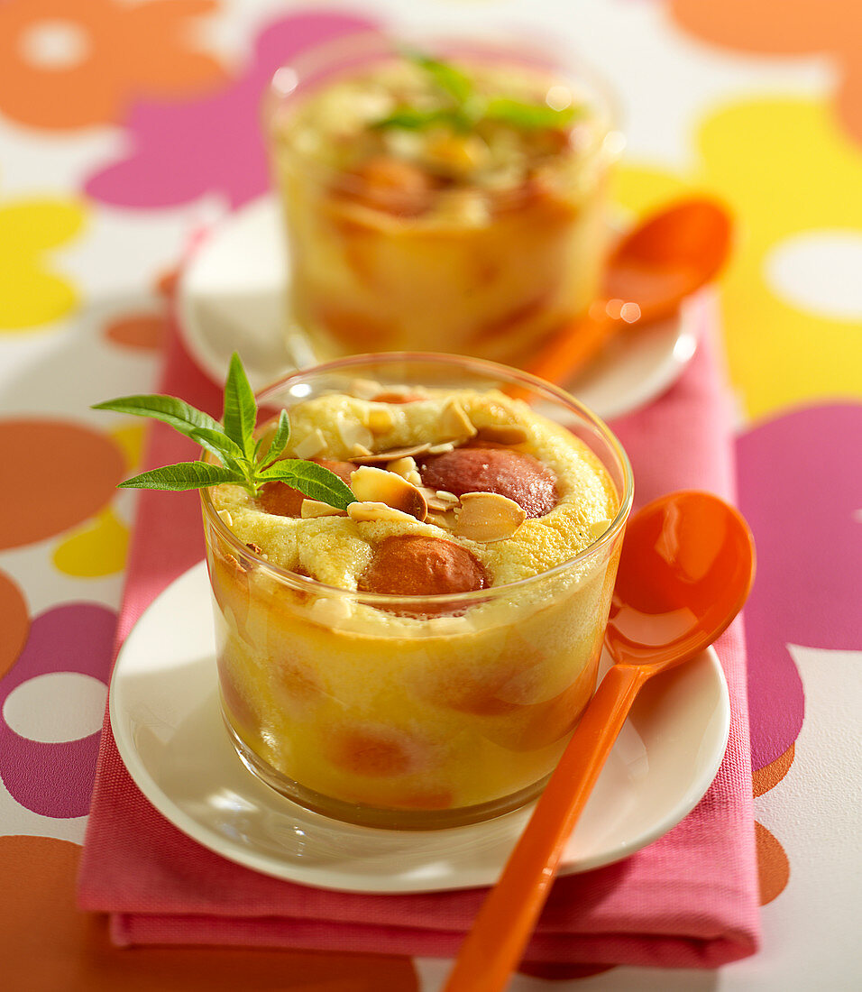 Small apricot and almond batter puddings