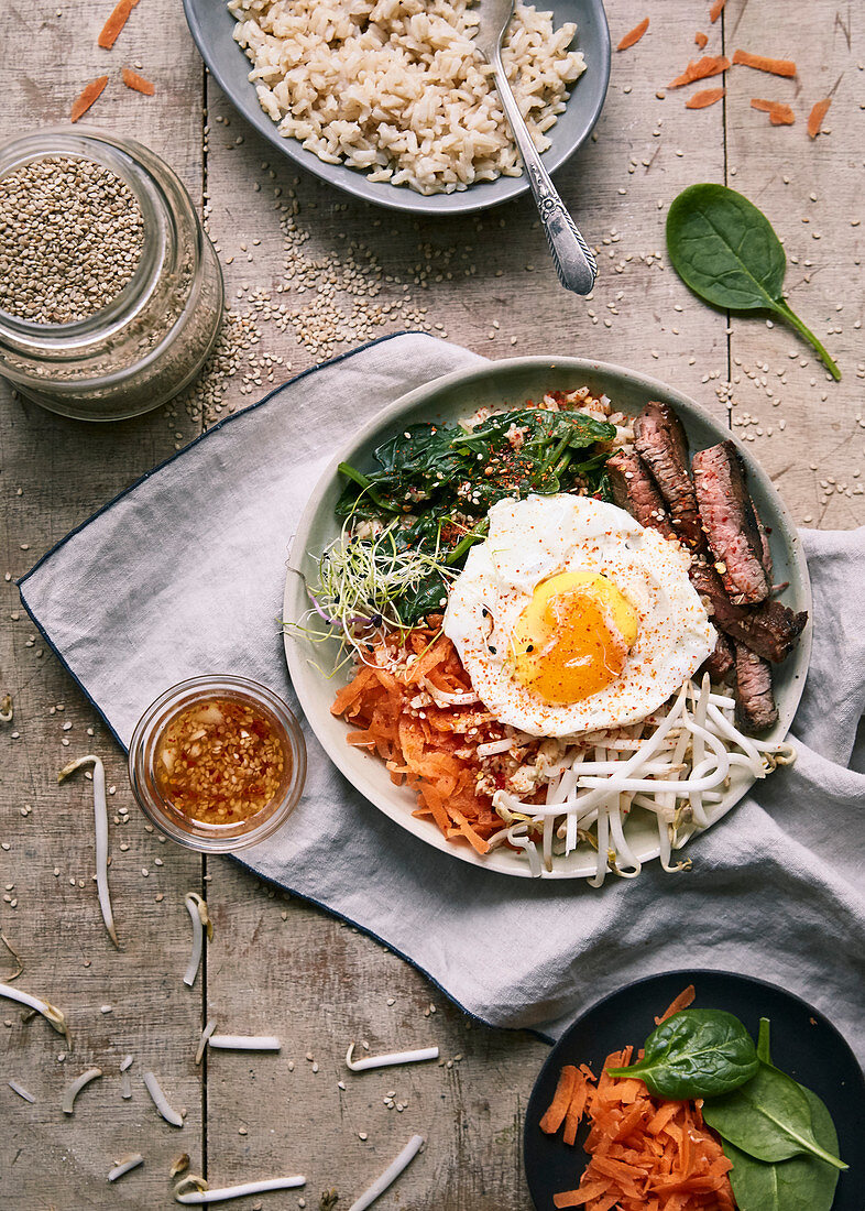 Koreanischer Hot Pot mit Rindfleisch