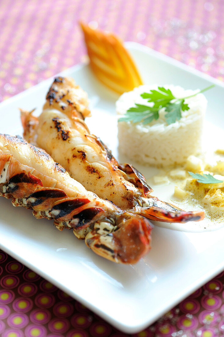 Curry-style coconut milk spiny lobster