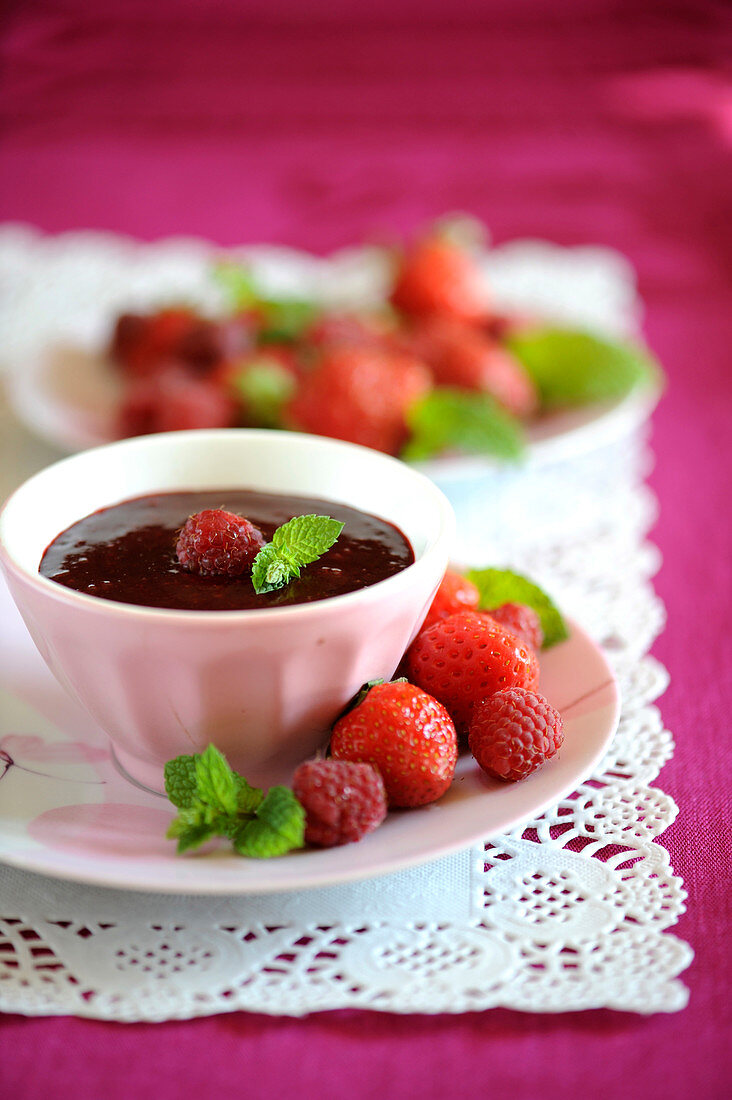 Red fruit soup