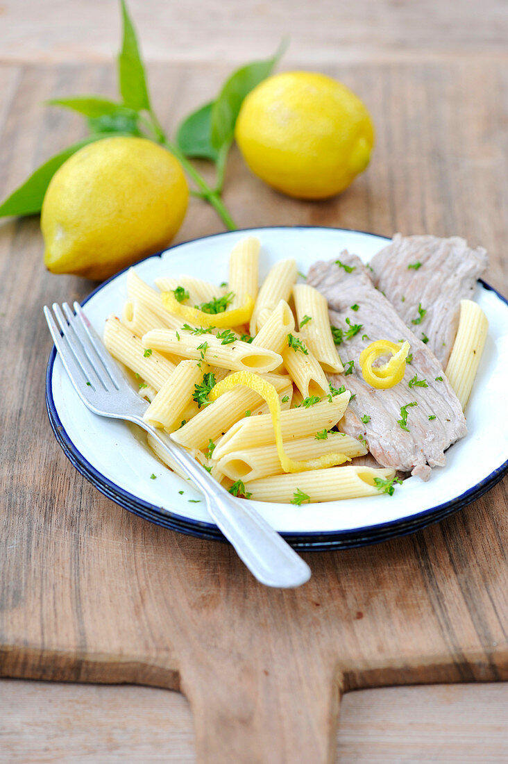 Penne with lemon and veal