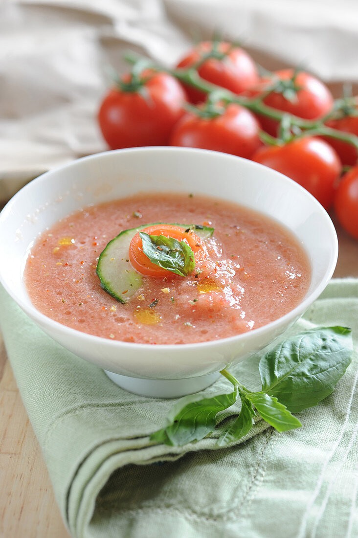 Gazpacho mit Gewürzen