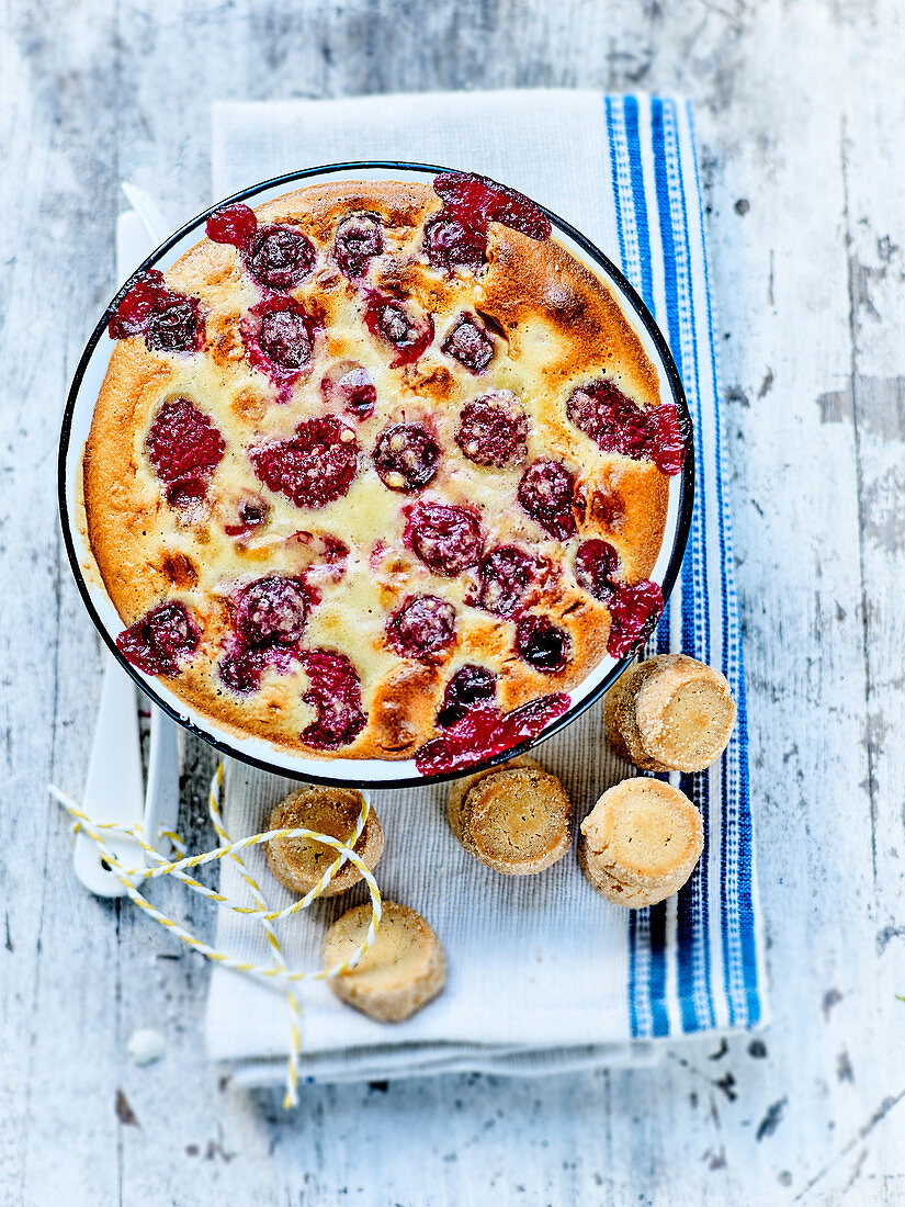 Waldfrüchte-Flan und Diamants (Sandplätzchen, Frankreich)