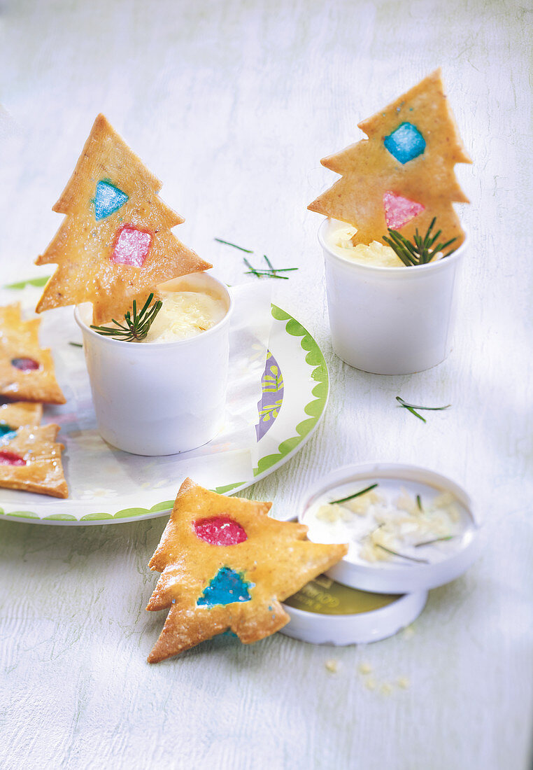 Fir tree honey ice cream with Christmas tree biscuits