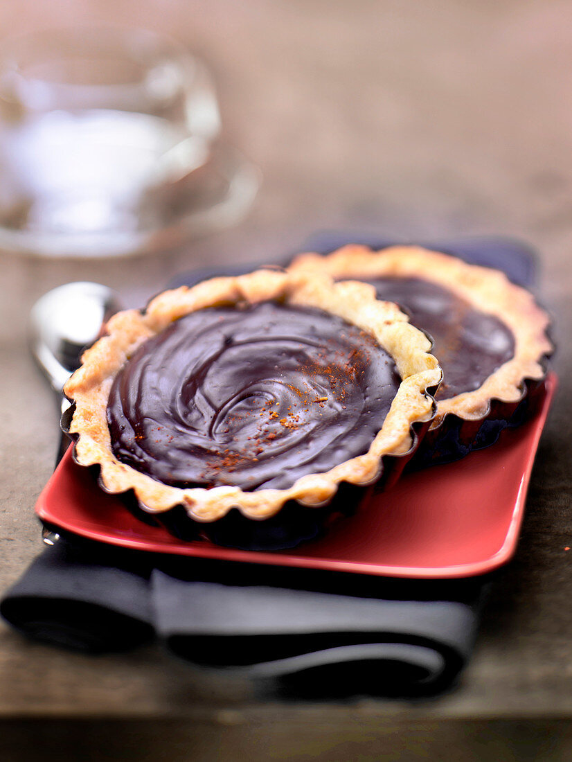 Chocolate and Espelette pepper chocolate tartlets