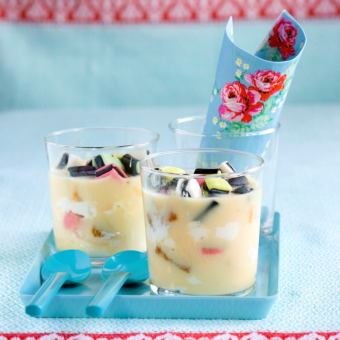 Trifle mit englischen Dragees