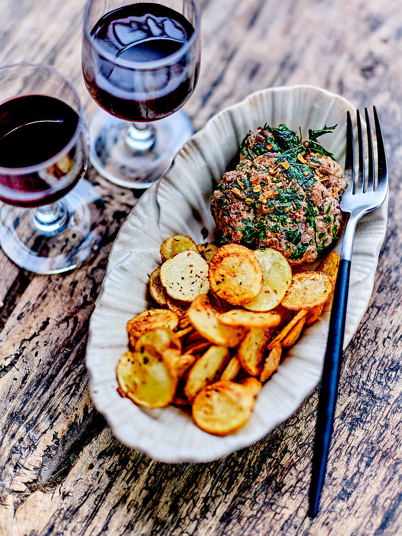 Beef tartare with quick cooked Cajun spices,crisp chips