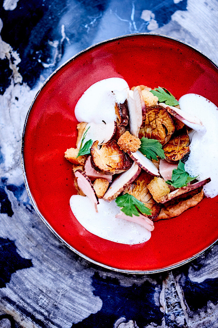 Roasted ceps with smoked streaky bacon,croutons and onion emulsion