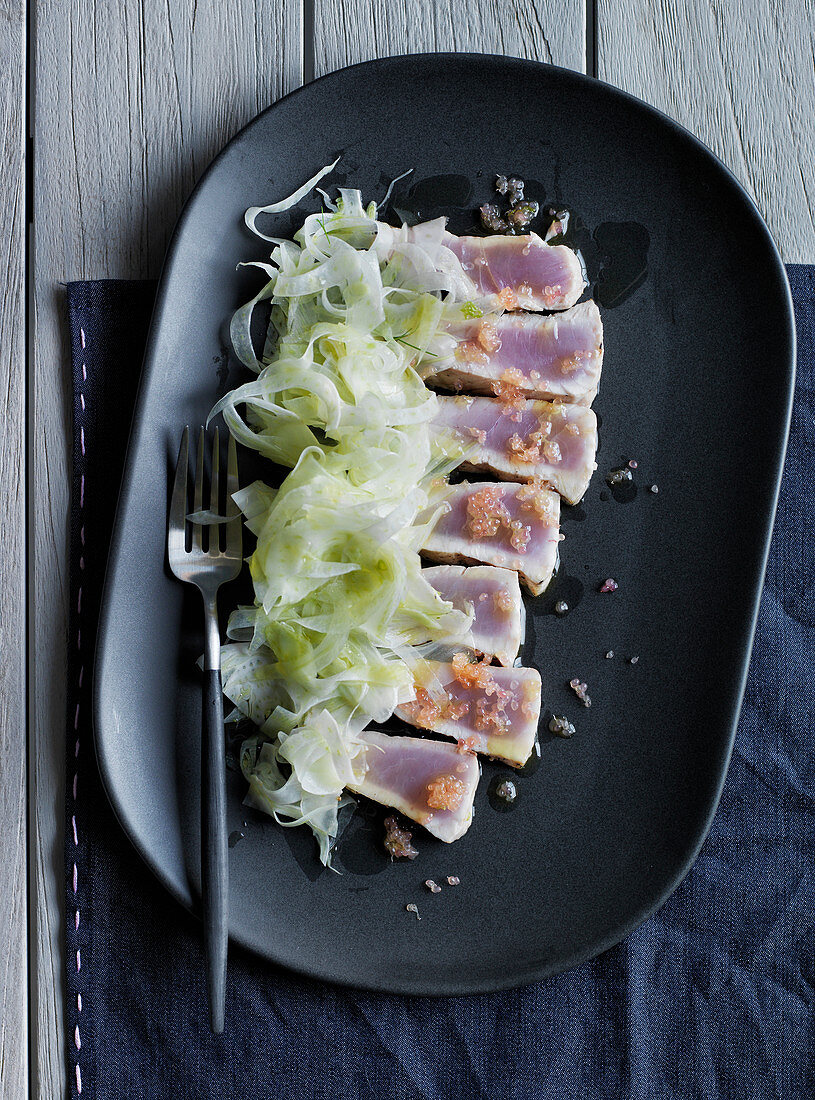 Adlerfisch, weiß gegrillt,  mit Fenchel und Limette