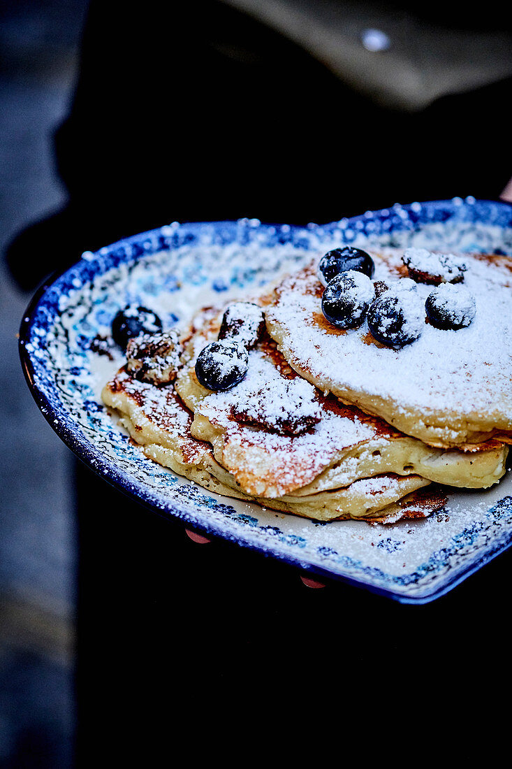 Ricotta-Pancakes mit Heidelbeeren