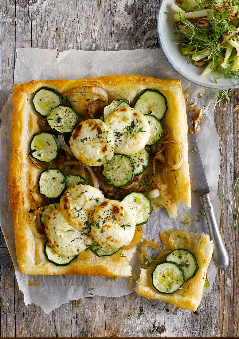 Puff pastry tart with courgette and goat cheese