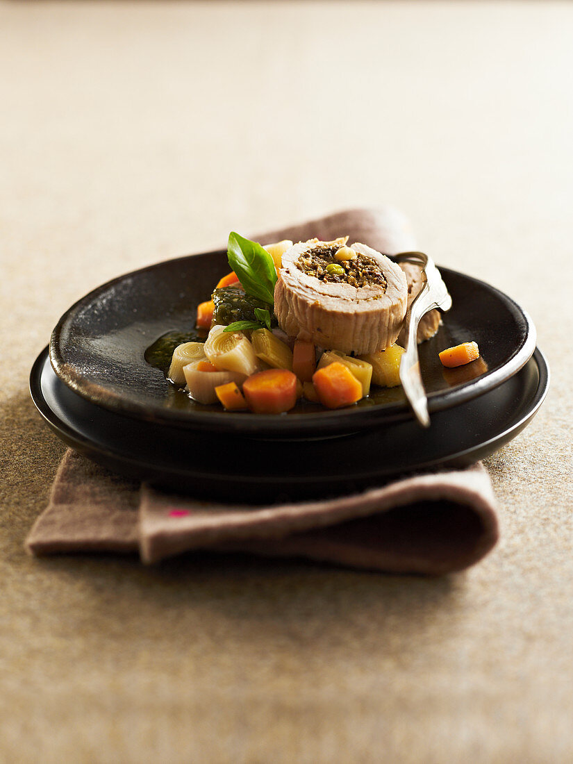 Veal roulade with chanterelles
