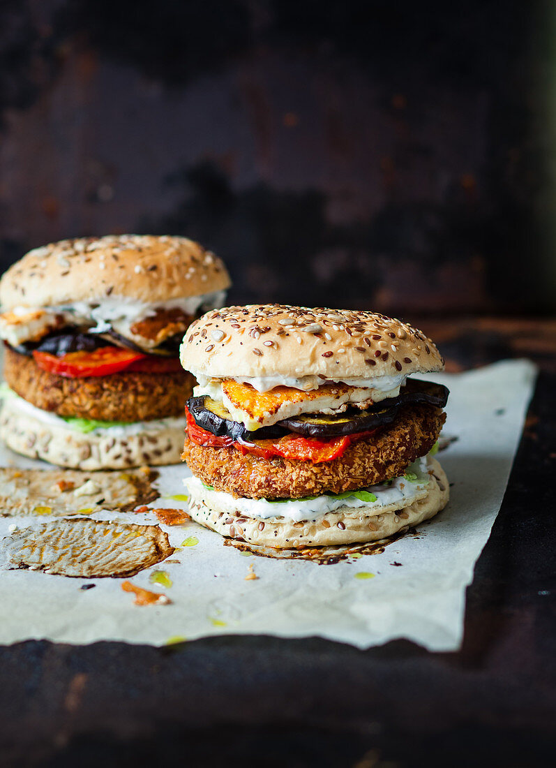 Falafel burger with tomatoes and aubergines