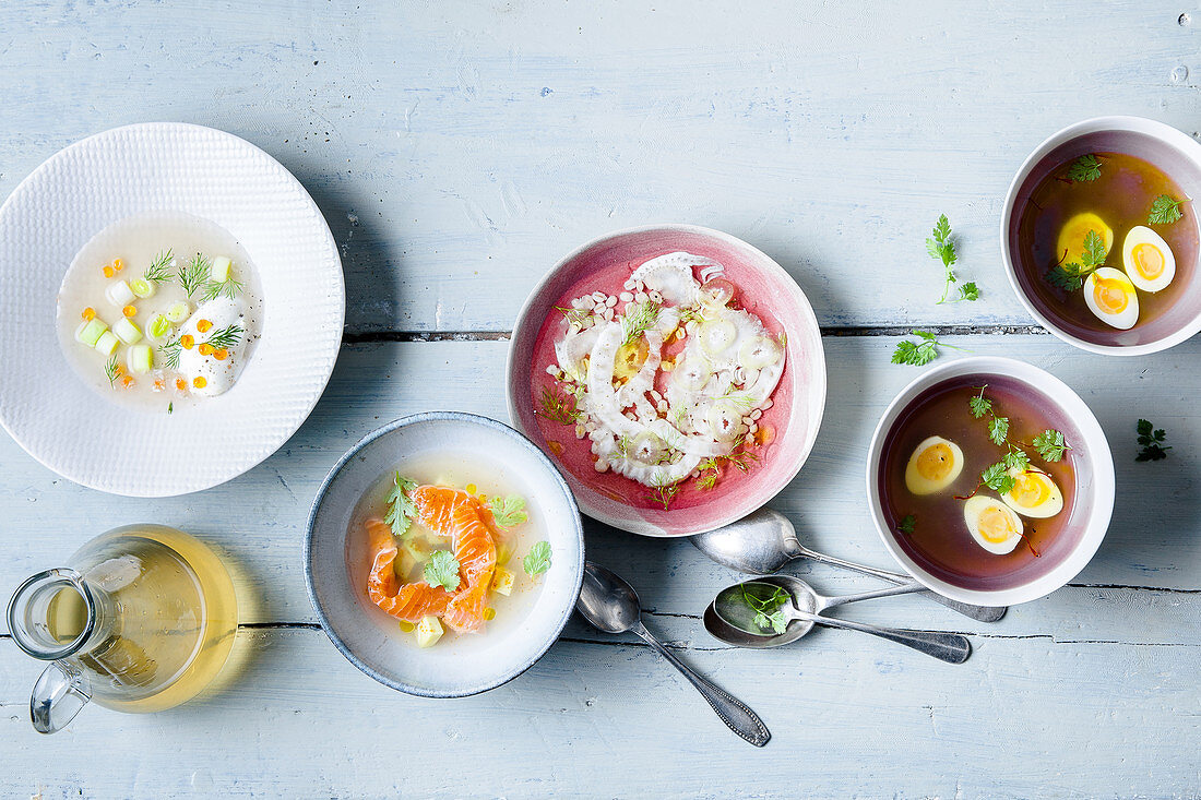 Various broths with toppings