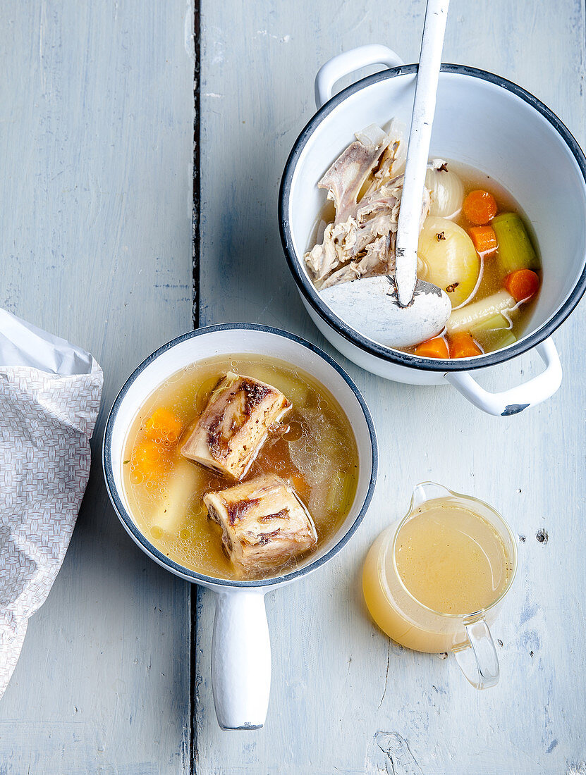 Beef broth and poultry broth