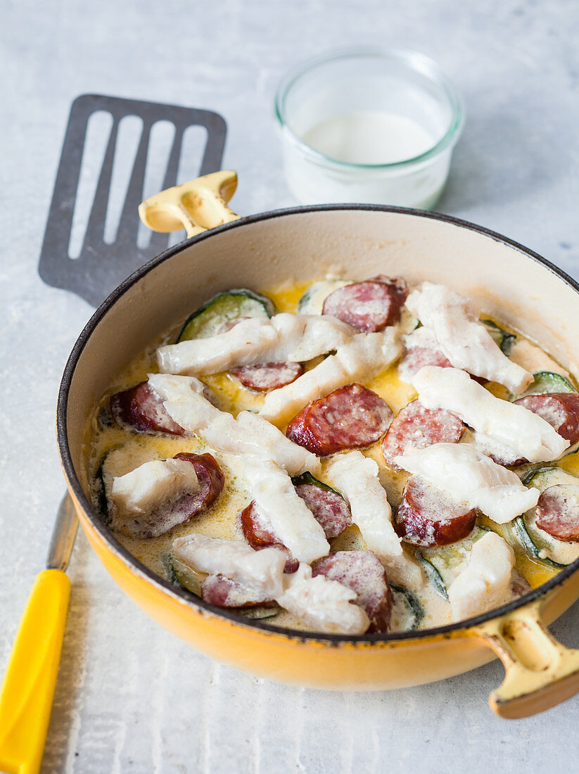 Patates Pigouille de Quéménès (French dish with fish, sausage and vegetables)