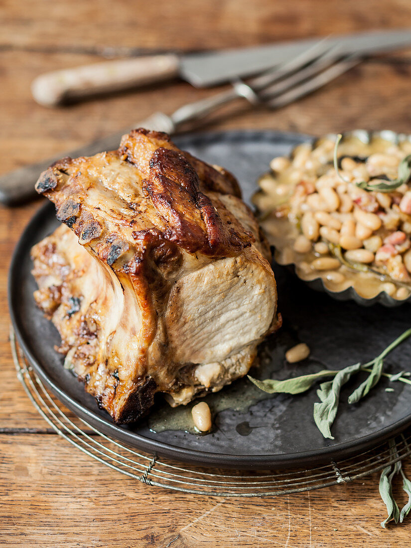 Tian de Faiou (Roast pork chops with beans, France)