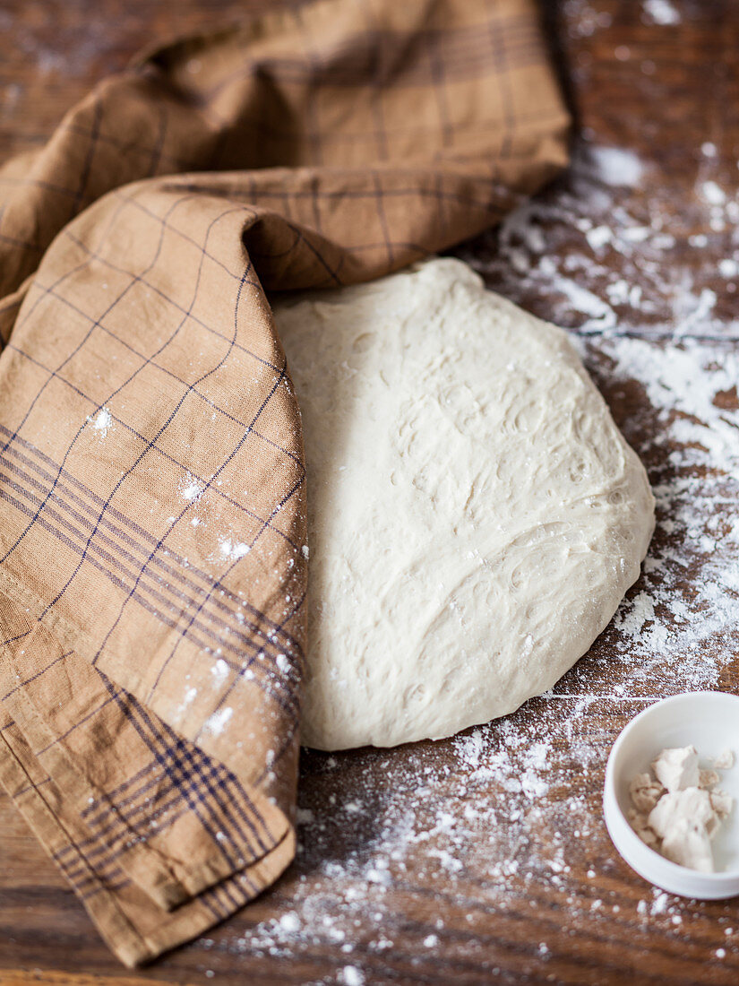 Resting yeast dough