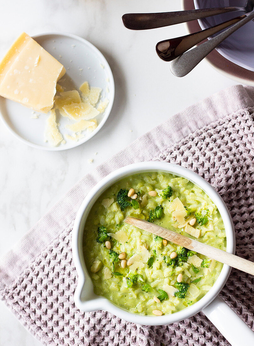 Risotto with broccoli pesto